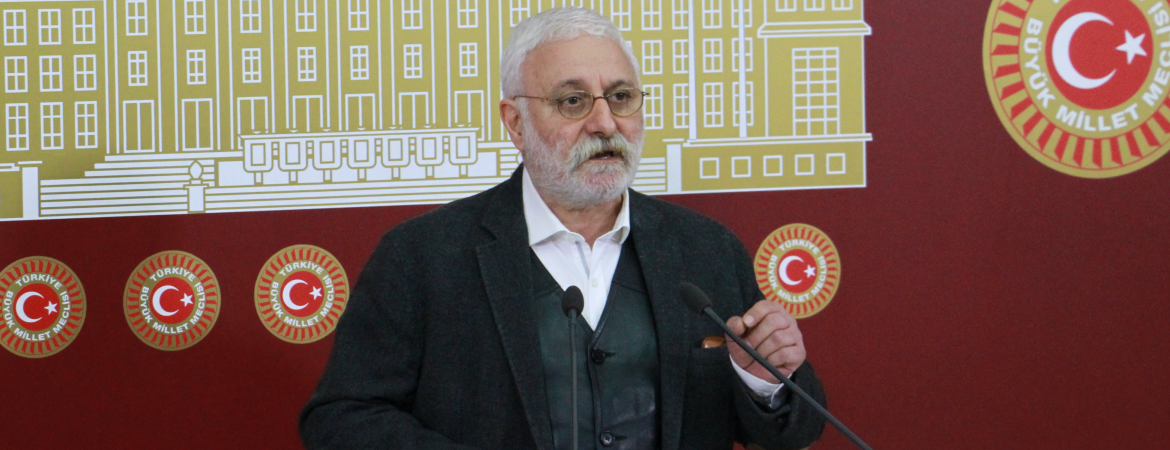 Oluç: Kapatma davası tartışmaları “HDP ile politik olarak baş edemedik” itirafıdır