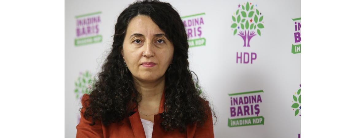 Ebru Günay: Tutsaklar hukuksuzluğun başladığı yere yöneldi