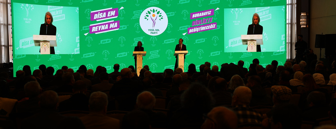 We launched our election campaign under the banner of the Green Left Party
