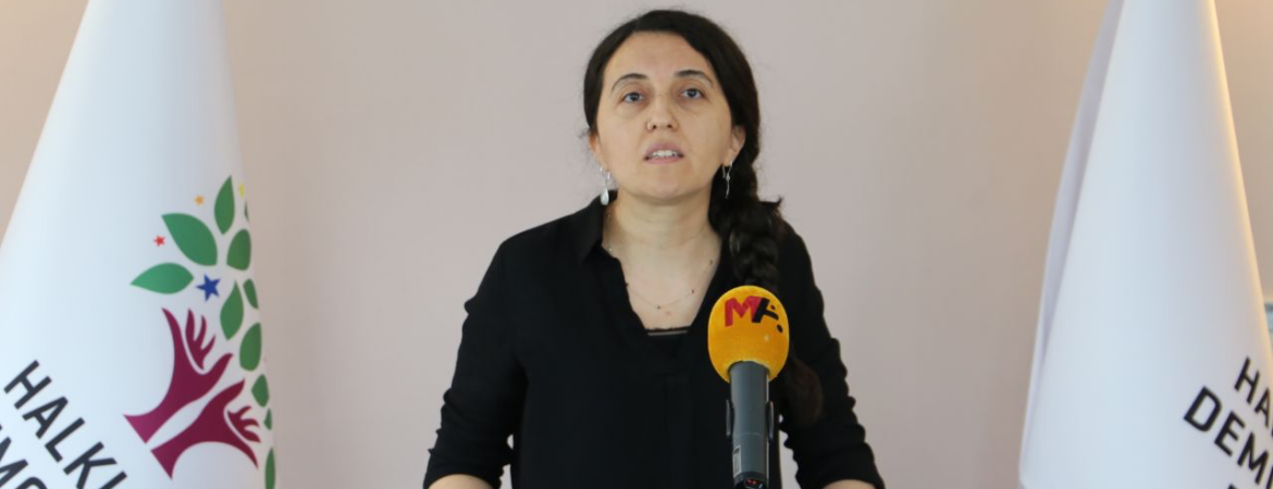 Ebru Günay: Cezaevlerini boşaltmamak adı konulmamış katliamdır, sorumlusu AKP’dir