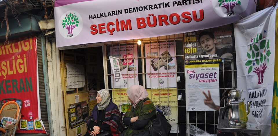 Yenidoğan seçim bürosu açıldı