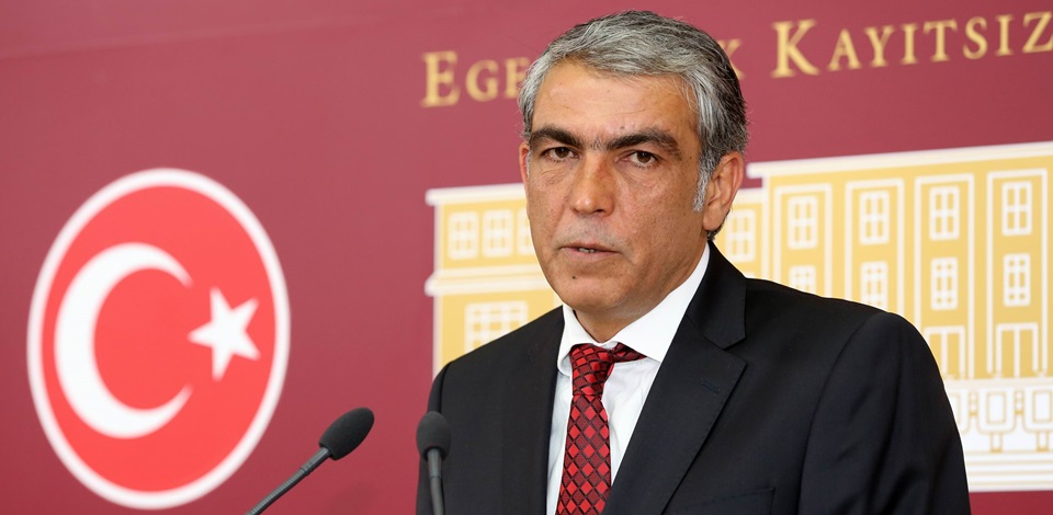 HDP Milletvekili Ayhan emekli maaşlarını Çelike sordu