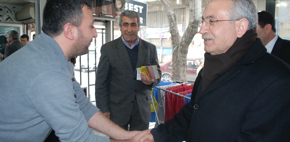 Kemal Aktaş ve HDP adaylarından esnaf ziyareti