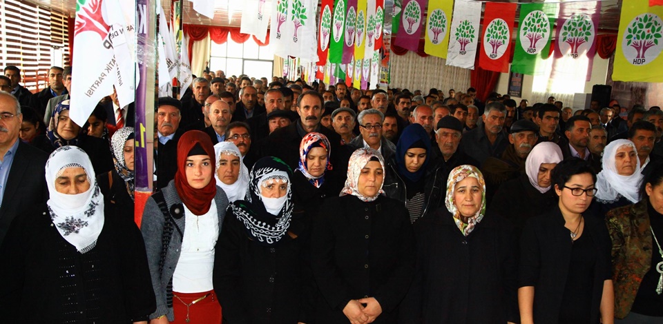 HDP Edremit ve Ercişte kongreler gerçekleştirdi