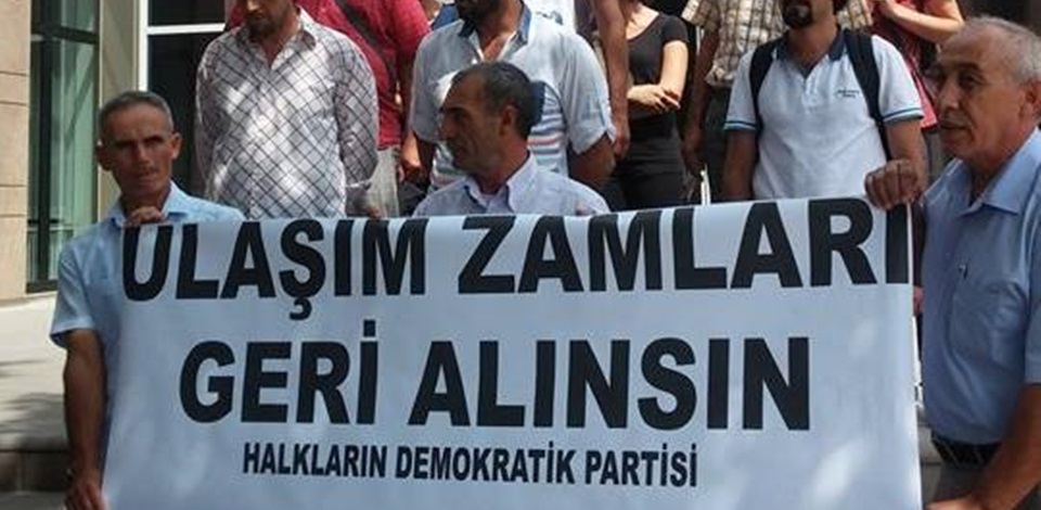 Eskişehirde HDPliler ulaşım zamlarını protesto etti 