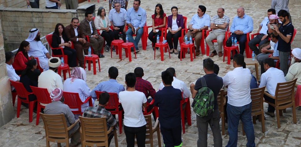 HDP heyeti Laleşte Ezidi din alimleriyle görüştü