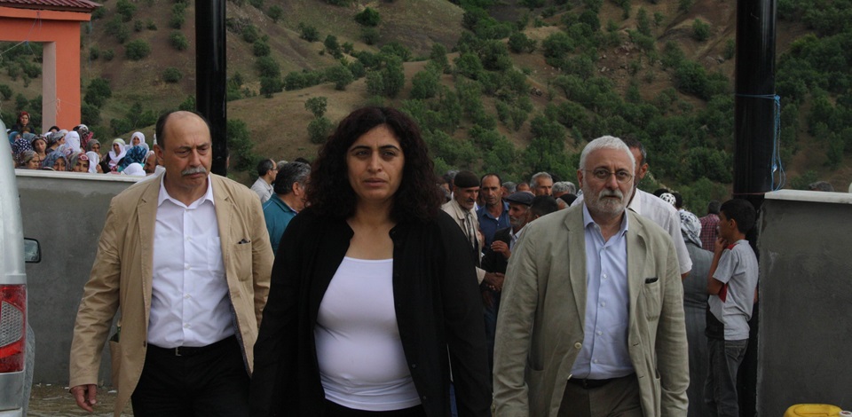 HDP heyetinden Nazlıerin ailesine taziye ziyareti