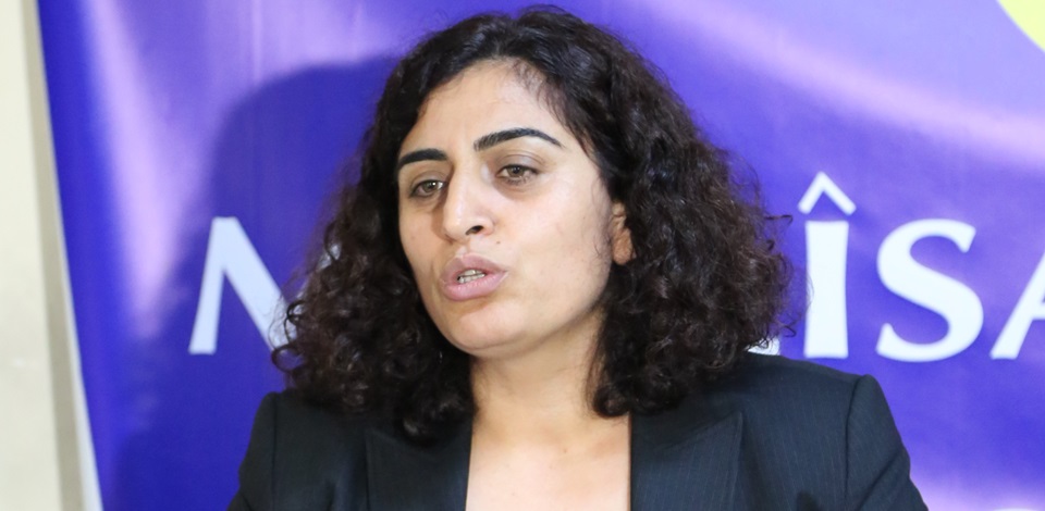 Barış Anneleri Meclisi, HDP Eş Genel Başkanı Sebahat Tuncelin katılımıyla kuruluşunu ilan etti