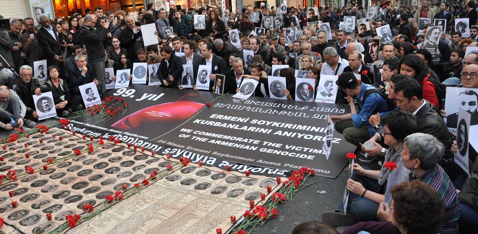 İstanbulda Ermeni Soykırımının 99. yıl dönümünde, yaşamını yitirenler anıldı