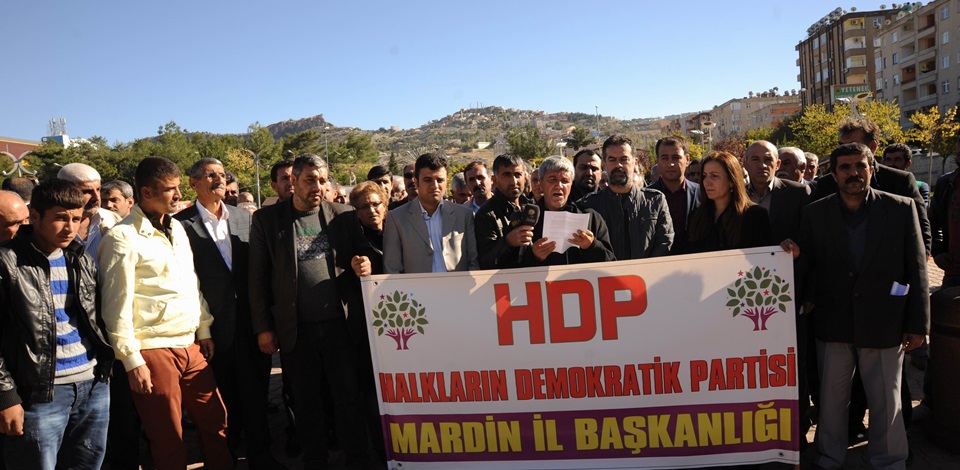 HDP Mardin İl Örgütü, HDPye yönelik saldırıyı protesto etti