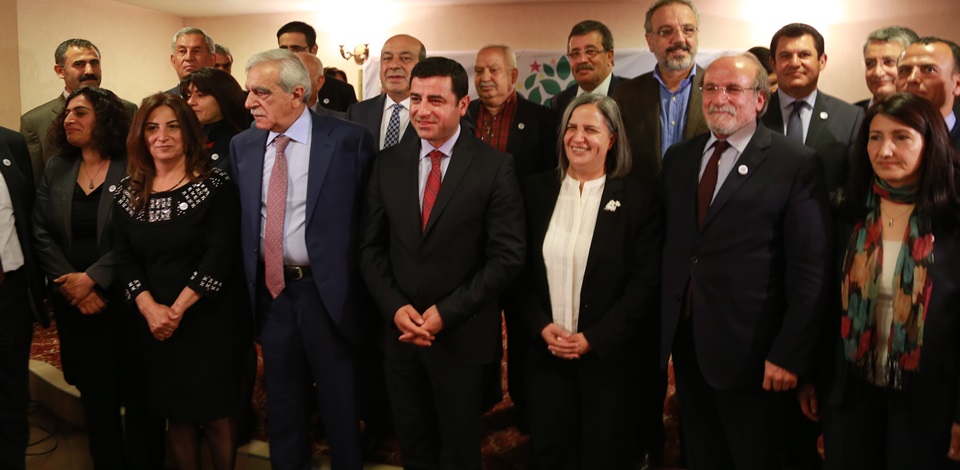 BDP Milletvekilleri HDPye katıldı