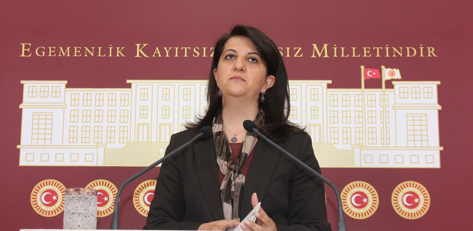 HDP Grup Başkan Vekili Pervin Buldan korucu alımlarını Meclise taşıdı