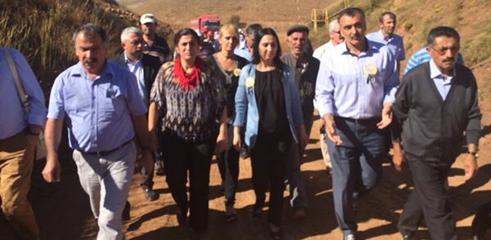HDP heyeti Pınargözü köylülerini ziyaret etti