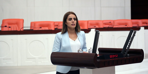 Batman Milletvekilimiz Ayşe Acar Başaran, yeni dönem Kadın Meclisi Sözcüsü seçildi