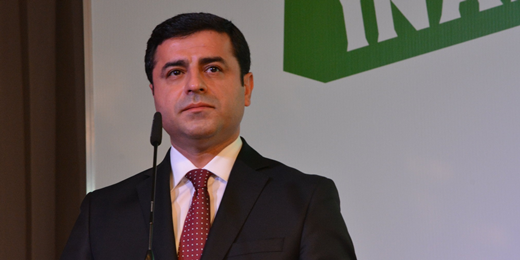 Demirtaş: HDPyi kapatmanın siyasi sonuçlarını iyi hesap etmelerini tavsiye ederim