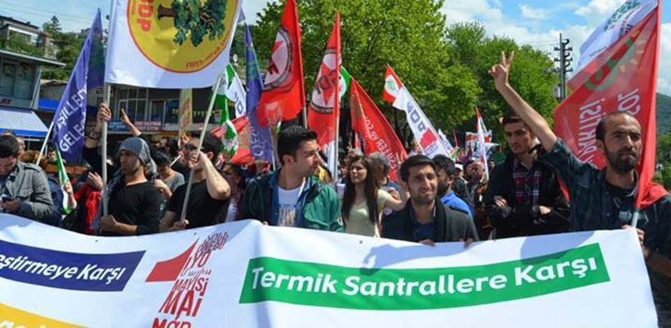 Zonguldakta HDPliler 1 Mayıstan Rojavaya selam gönderdi