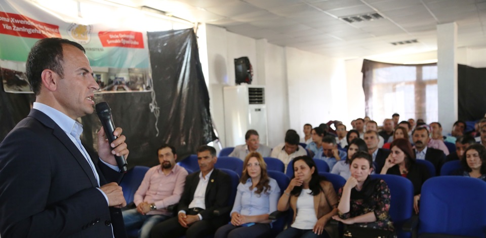 HDP Milletvekili Faysal Sarıyıldız üniversite öğrencileriyle buluştu